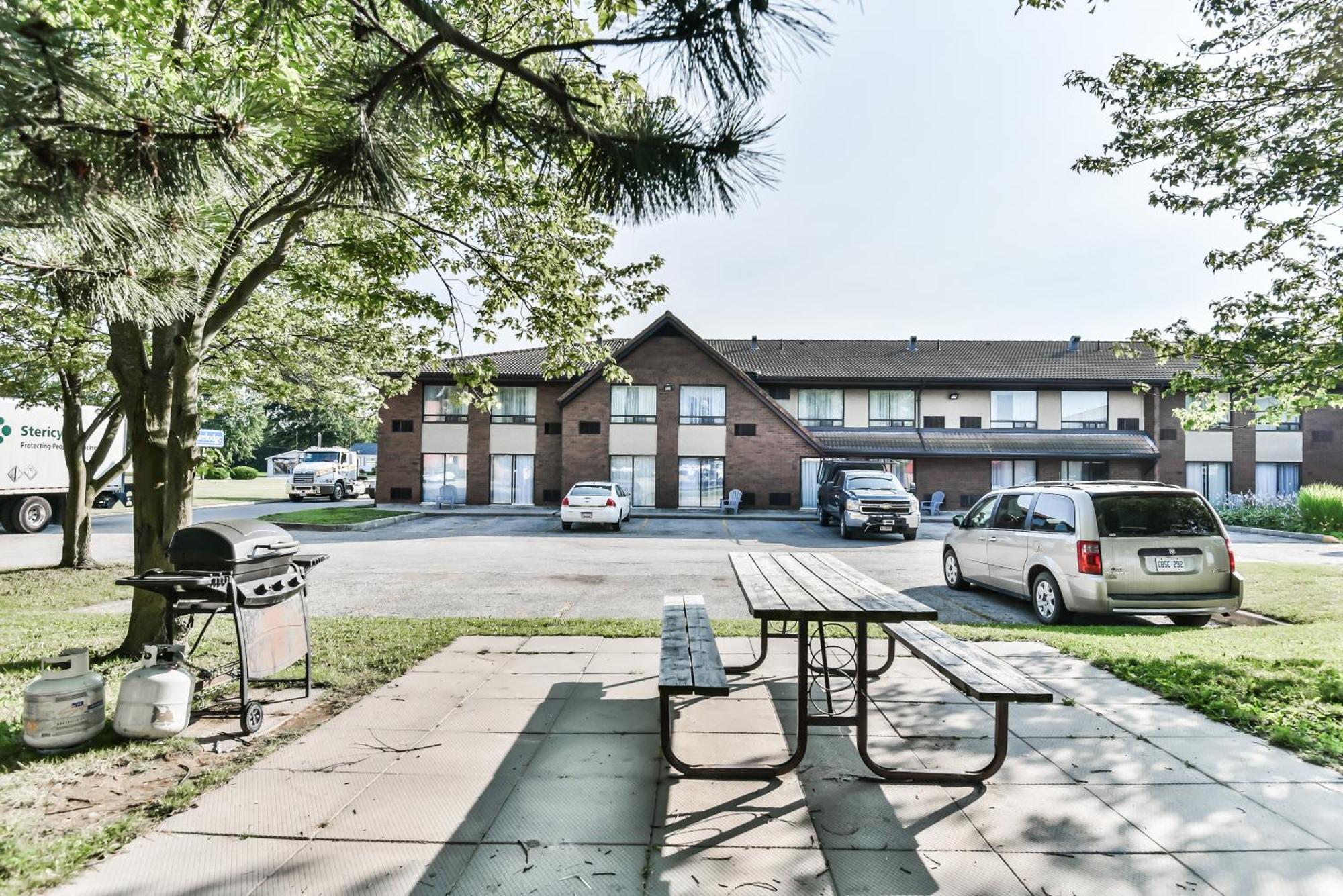 Comfort Inn Chatham-Kent Dış mekan fotoğraf