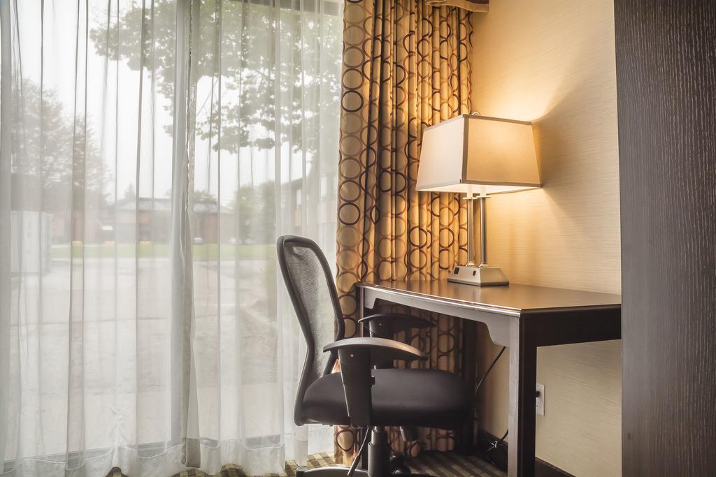 Comfort Inn Chatham-Kent Dış mekan fotoğraf